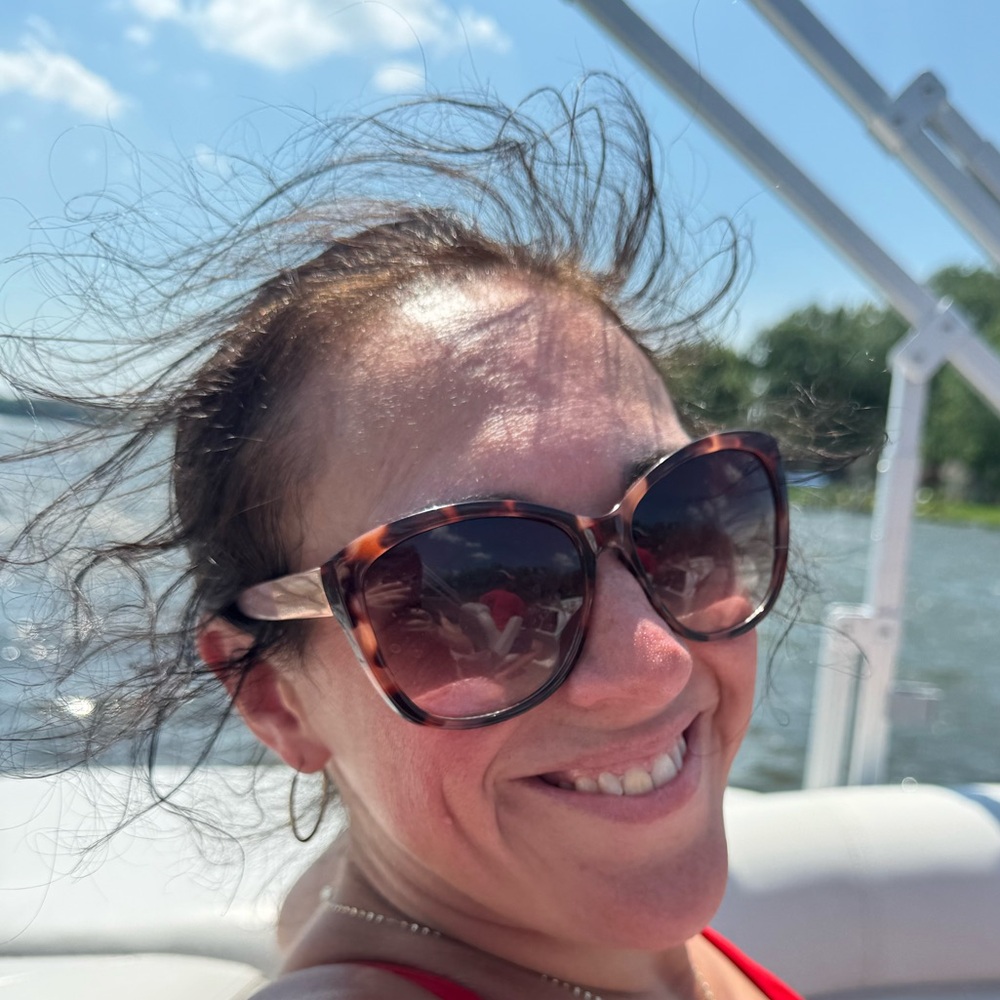 Meet your Posher, Jacqueline